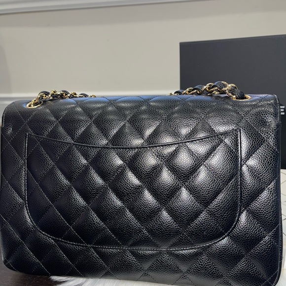 Chanel jumbo caviar gold hardware - Picture 2 of 16